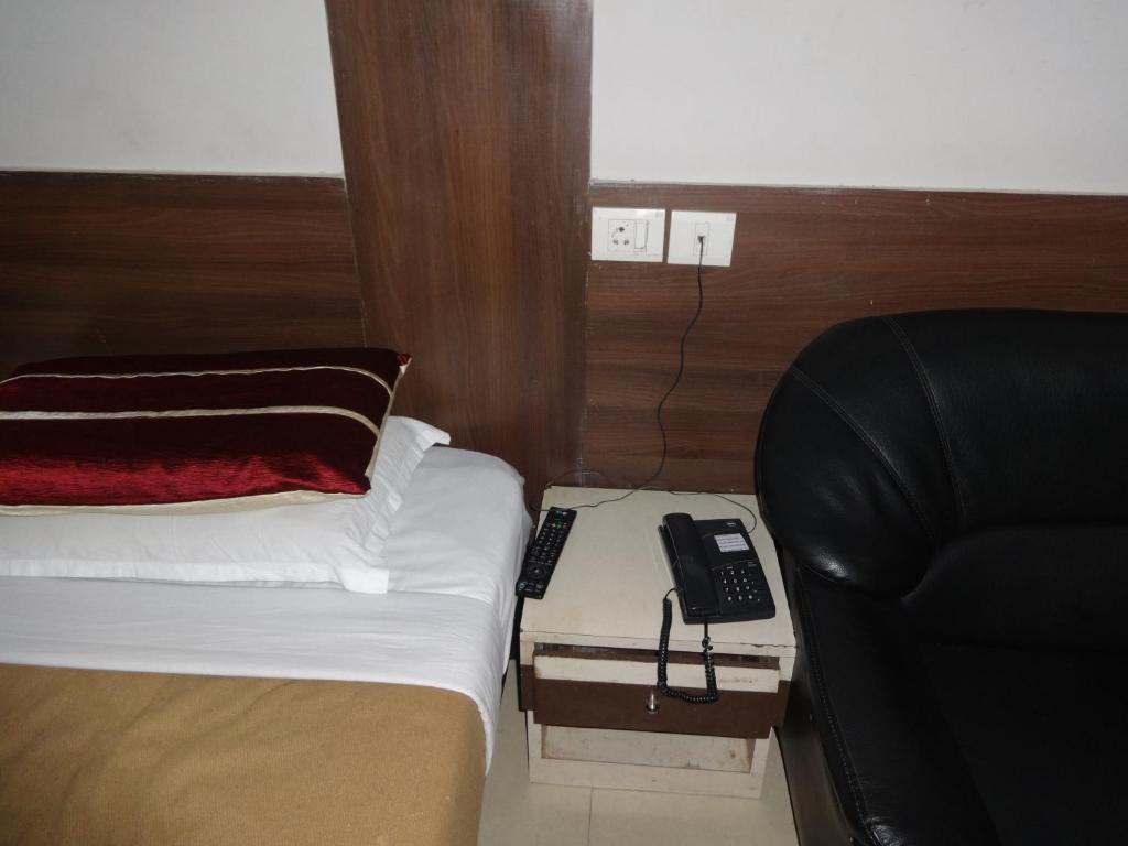 Hotel Miland Palace Bhubaneswar Zewnętrze zdjęcie